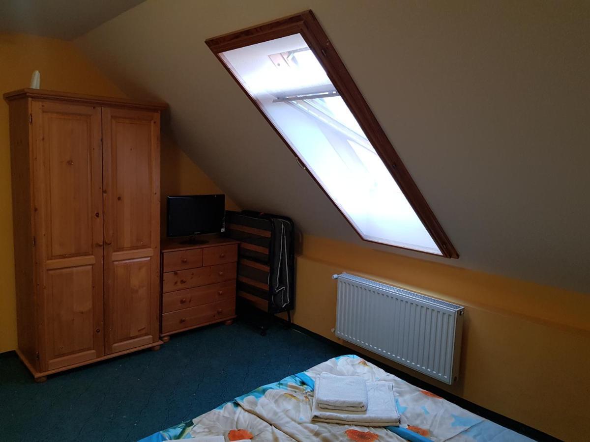 Hajdúszoboszló Ada Apartmanhaz מראה חיצוני תמונה